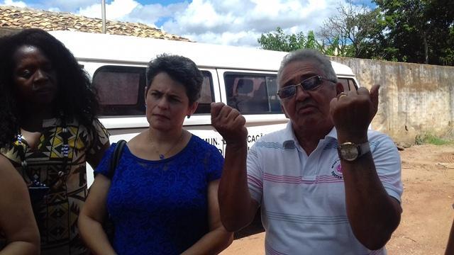 Dom Expedito Lopes faz a entrega de peixes para a população - Imagem 9