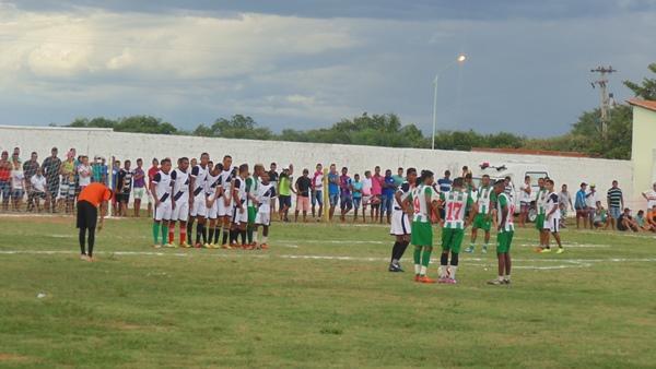 Com dois gols de Zé Flavio Matroá vence o campeonato municipal - Imagem 16