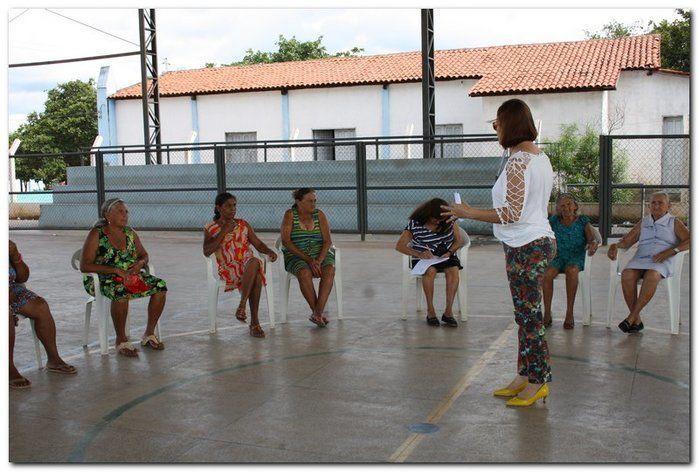 Equipe volante do (CRAS) se reúnem com idosos do Forte - Imagem 5