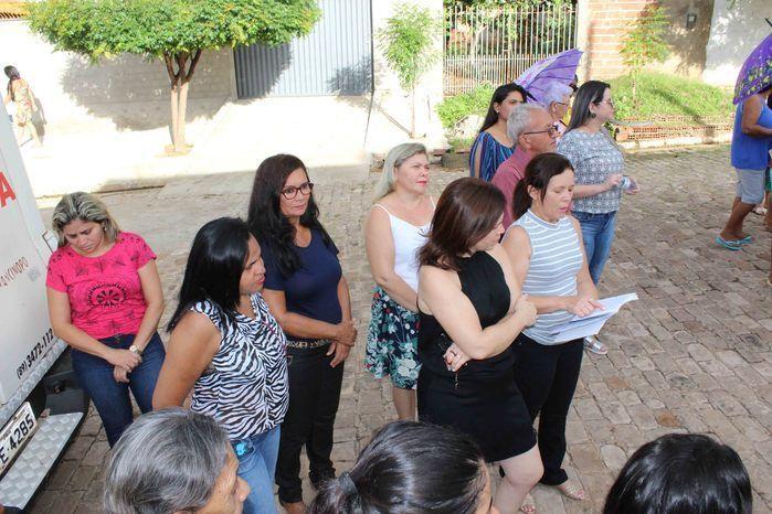 Procissão leva fiéis às ruas de Francinópolis - Imagem 28