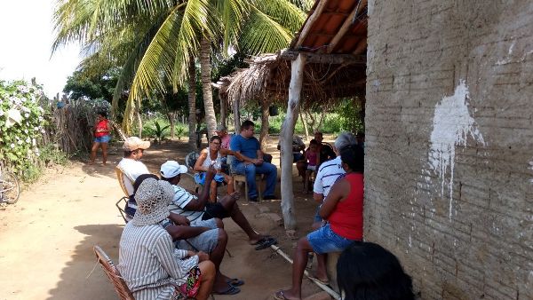 Prefeito participa de reunião com moradores de assentamento  - Imagem 5