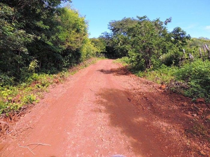 Município intensifica recuperação de estradas vicinais  - Imagem 10