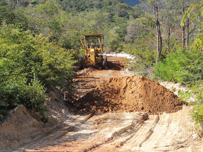Município intensifica recuperação de estradas vicinais  - Imagem 47