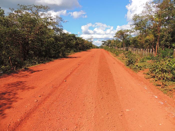 Município intensifica recuperação de estradas vicinais  - Imagem 23