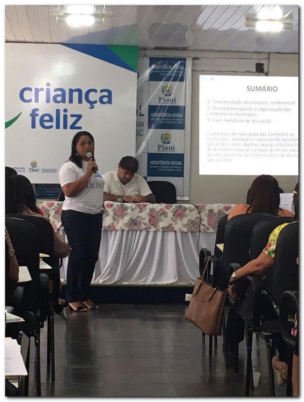 Secretária de assistência social de Inhuma participa de encontro - Imagem 3