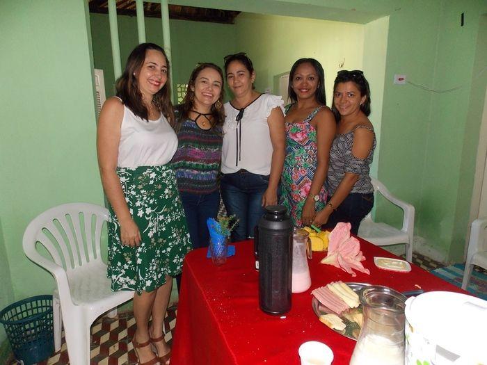 Assistente Social é surpreendida com um café da manhã. - Imagem 18