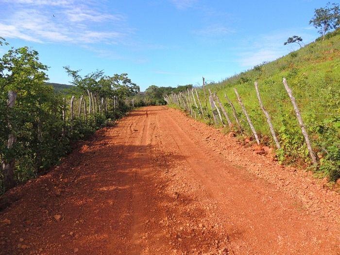 Município intensifica recuperação de estradas vicinais  - Imagem 7