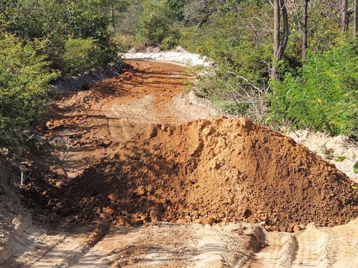 Município intensifica recuperação de estradas vicinais  - Imagem 44