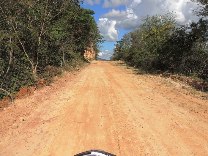 Município intensifica recuperação de estradas vicinais  - Imagem 26