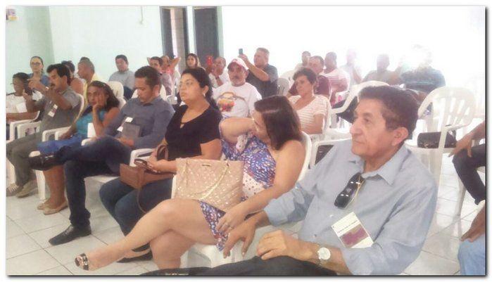 Prefeito de Inhuma debate sobre resíduos sólidos, território Vale d - Imagem 4