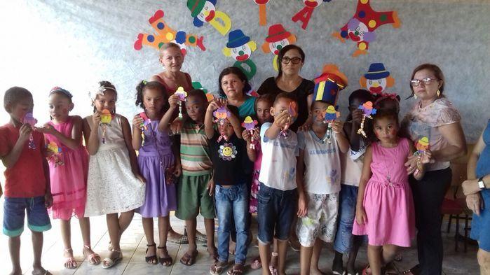 Escola Municipal comemora “Dia do Circo” - Imagem 23