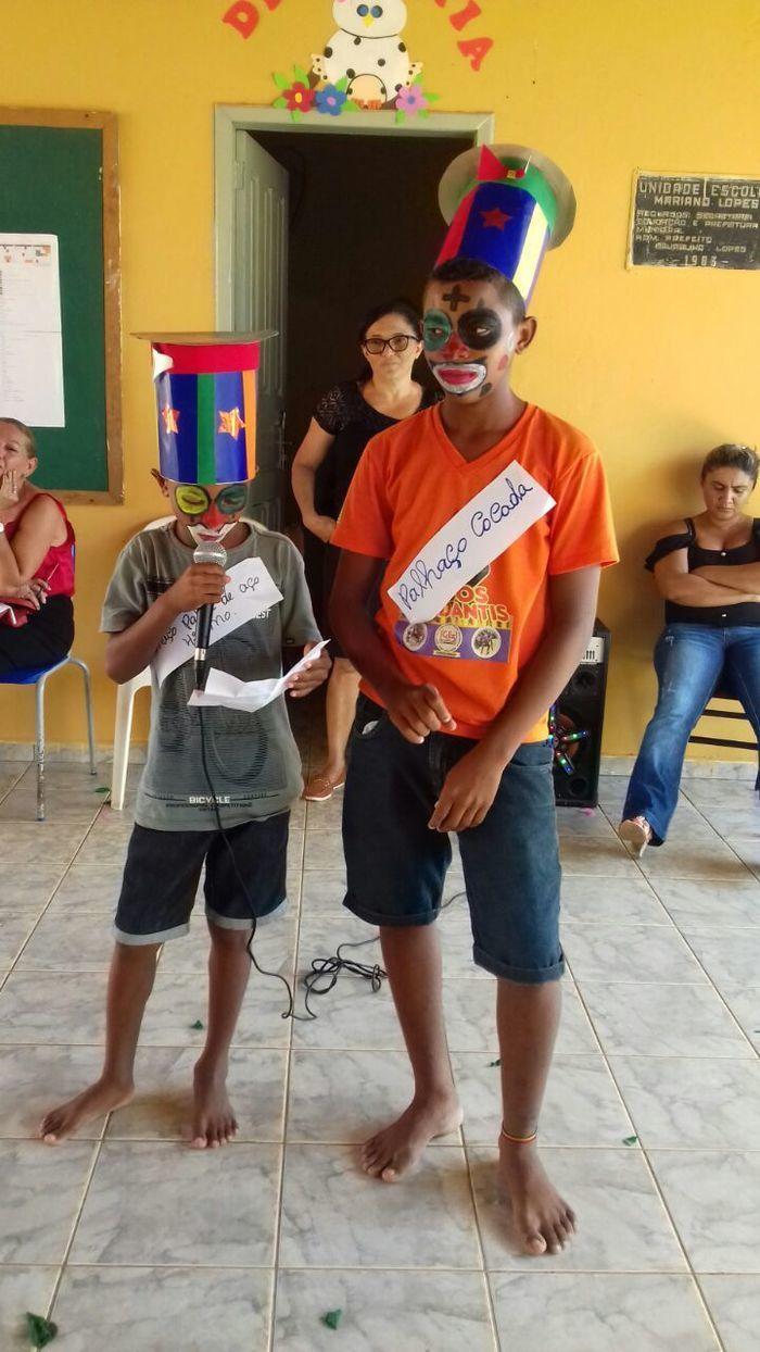 Escola Municipal comemora “Dia do Circo” - Imagem 19