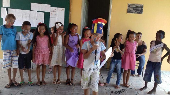 Escola Municipal comemora “Dia do Circo” - Imagem 27