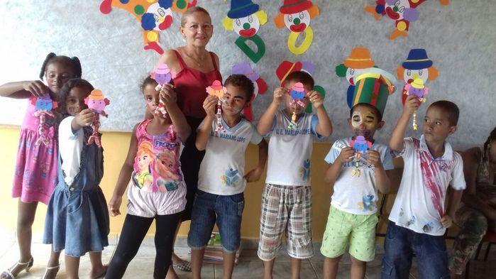 Escola Municipal comemora “Dia do Circo” - Imagem 25