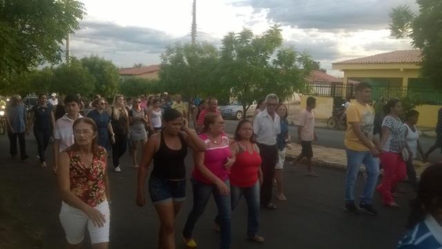 Corpo do chefe da Agespisa é sepultado em Pimenteiras  - Imagem 4