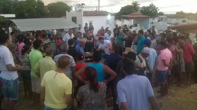 Corpo do chefe da Agespisa é sepultado em Pimenteiras  - Imagem 8