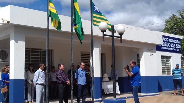 Dom Expedito Lopes comemorou os 53 anos de emancipação. - Imagem 133