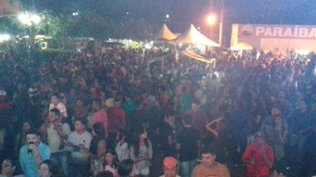 Dom Expedito Lopes comemorou os 53 anos de emancipação. - Imagem 281