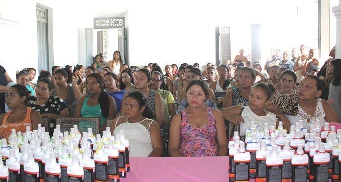 Gestantes recebem repelentes do município - Imagem 6