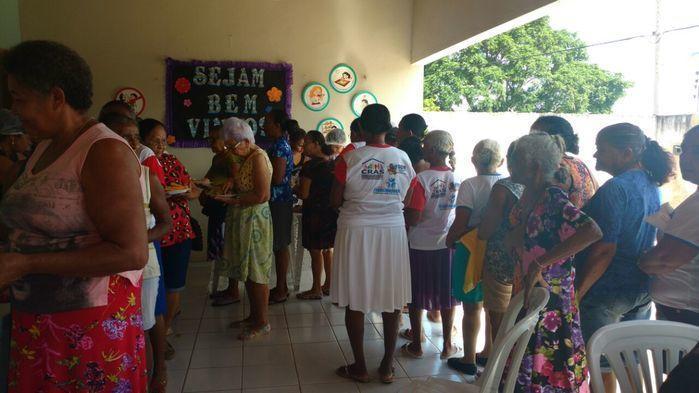 CRAS realiza atividades com grupo de idosos - Imagem 6