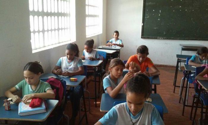 Alunos do 5º ano Participam de aula prática sobre figuras Geométric - Imagem 10