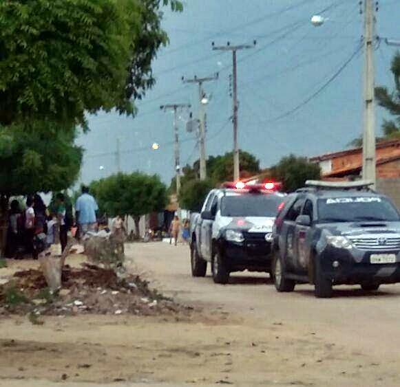 Canil da PM desarticula ponto de venda de drogas em Parnaíba - Imagem 5