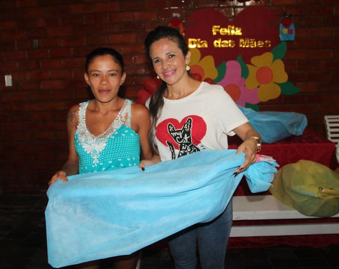  Prefeitura de Porto realiza entrega de enxovais para gestantes  - Imagem 12