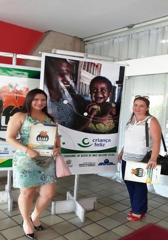 Município participa do lançamento do Programa Criança Feliz - Imagem 12