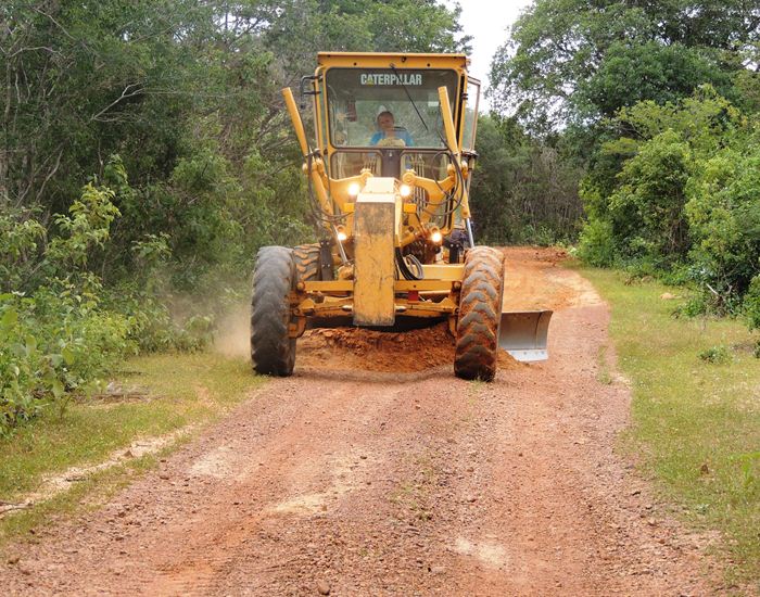 Município inicia recuperação de estrada na zona rural  - Imagem 22