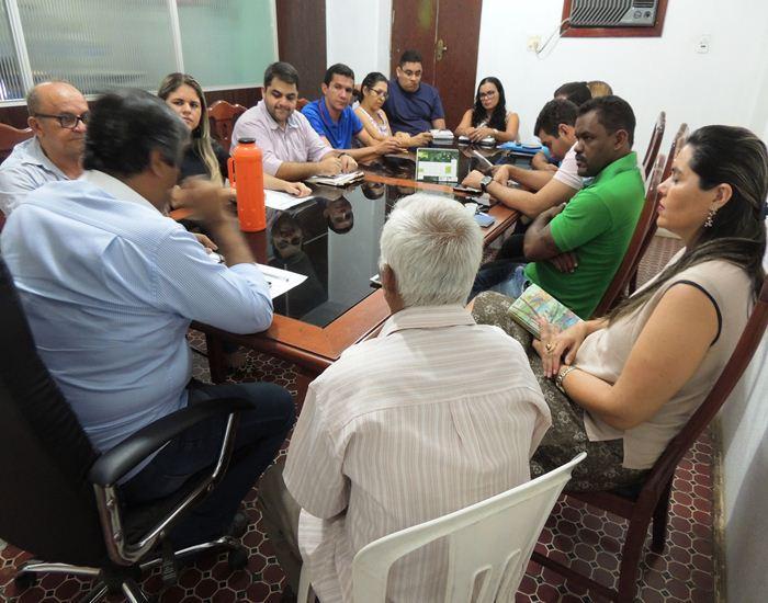 Márcio Lobão: reunião com secretários foi muito proveitosa  - Imagem 1