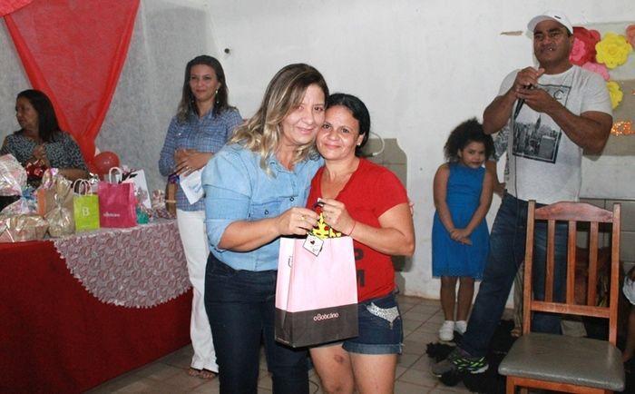 Escolas do município festejam o Dia das Mães - Imagem 6