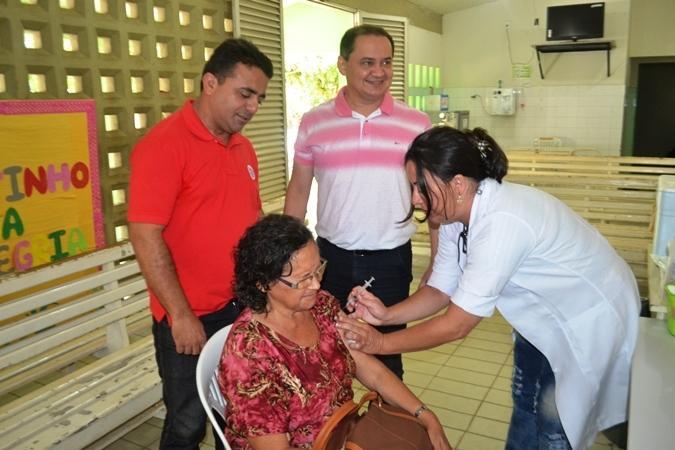 Dia D consegue vacinar 5 mil pessoas dos grupos prioritários - Imagem 1