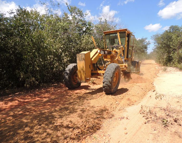 Município dá início a recuperação de estrada ao assentamento   - Imagem 7