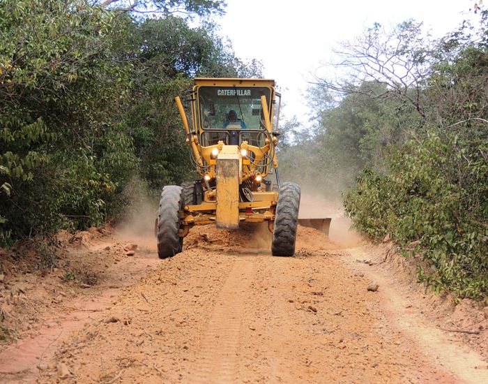 Município dá início a recuperação de estrada ao assentamento   - Imagem 11