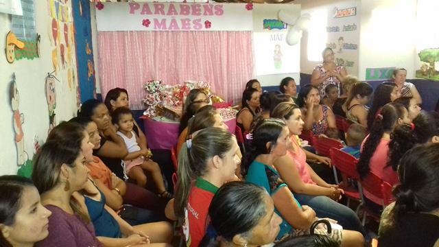 Creche Nossa Sra. do Perpetuo Socorro Comemora o Dia das Mães - Imagem 26