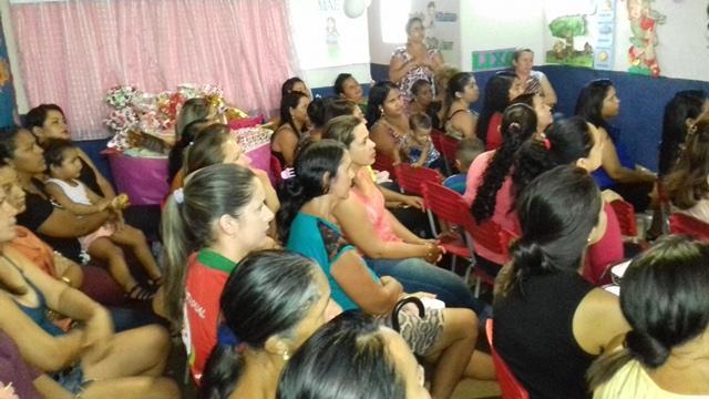 Creche Nossa Sra. do Perpetuo Socorro Comemora o Dia das Mães - Imagem 22