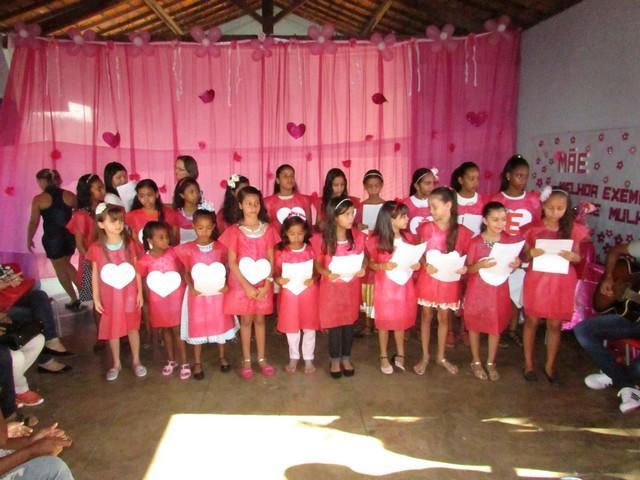 Escola Dr. Antônio Santos Realizou Homenagem as Mães - Imagem 21