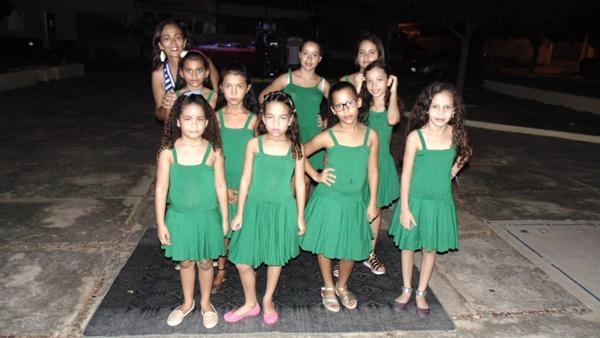 Mães são homenageadas durante evento em praça da cidade - Imagem 2