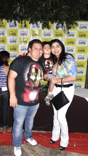 Mães são homenageadas durante evento em praça da cidade - Imagem 41