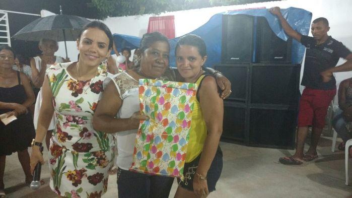 CRAS Comemora o Dia das Mães Com Famílias Beneficiadas - Imagem 16