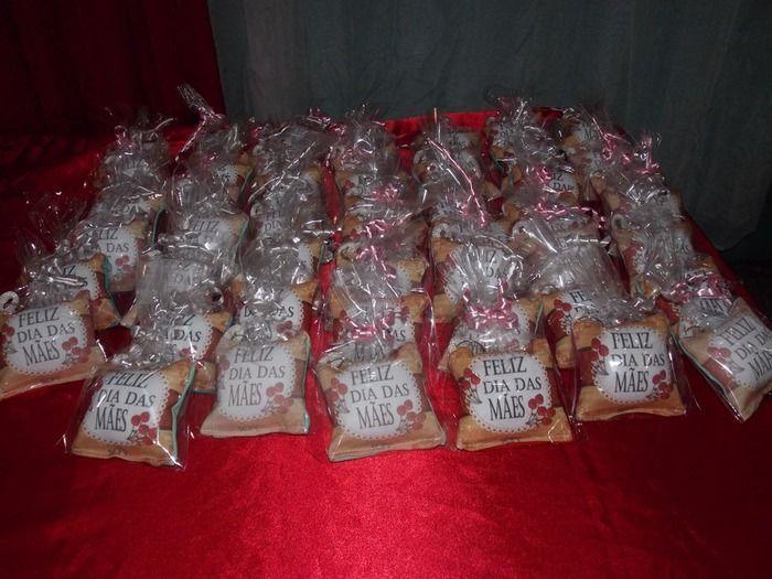 Mães e filhos do SCFV ganham festinha. - Imagem 2