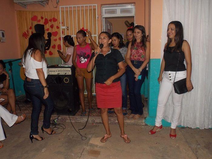 Mães e filhos do SCFV ganham festinha. - Imagem 23