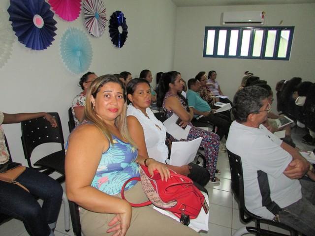 Prefeito Dr.Zé Maria Realizou Entrega de Gerador a Sala de Vacinas - Imagem 18