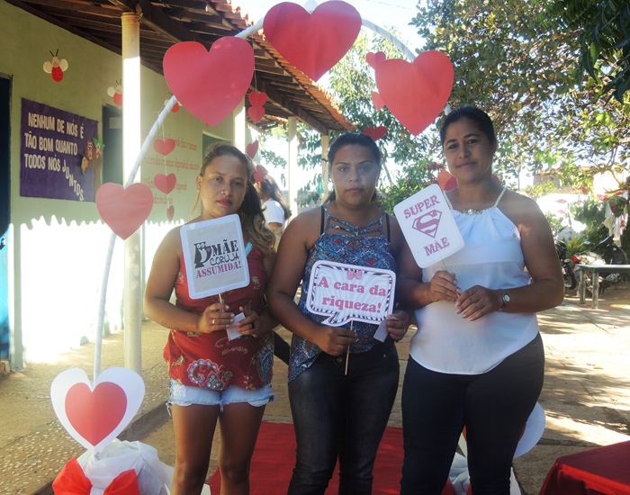 Creche Anexo Tia Alice realiza festa em comemoração ao Dia das Mães - Imagem 10