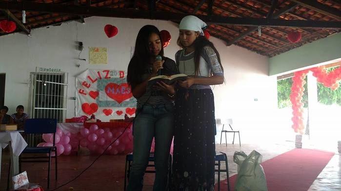 Escolas realizam festa em comemoração ao Dia das Mães - Imagem 4