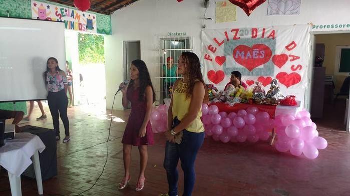 Escolas realizam festa em comemoração ao Dia das Mães - Imagem 6