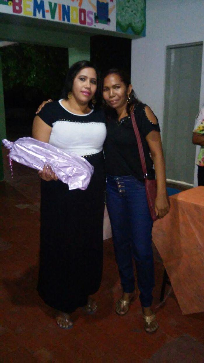 Escolas realizam festa em comemoração ao Dia das Mães - Imagem 31