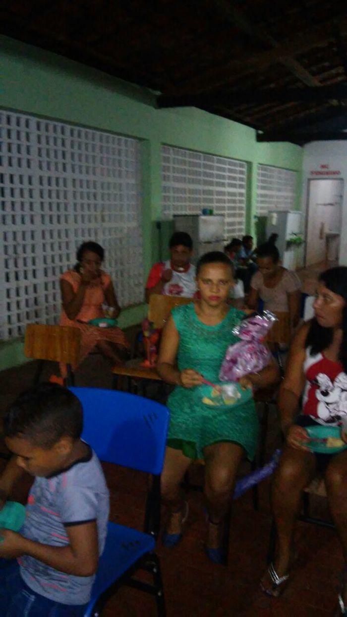 Escolas realizam festa em comemoração ao Dia das Mães - Imagem 30