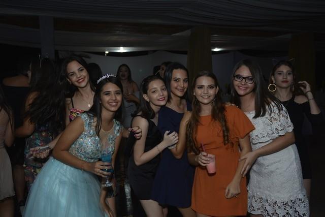 Confira as Fotos do Baile de Vanessa Mendes de Sousa - Imagem 126