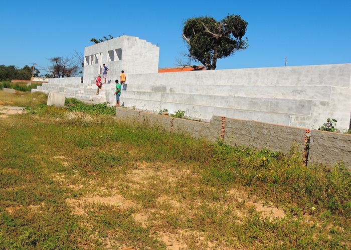 Prefeito Alvimar acompanha equipe da FUNDESPI em visita ao estádio - Imagem 13